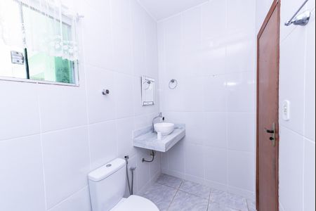 Casa para alugar com 360m², 4 quartos e 4 vagasBanheiro 1