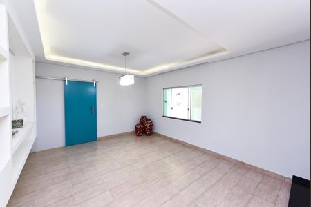Sala de casa para alugar com 4 quartos, 360m² em Pindorama, Belo Horizonte