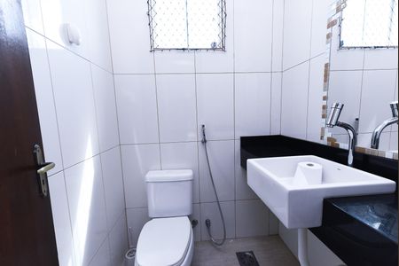 Casa para alugar com 360m², 4 quartos e 4 vagasBanheiro 3