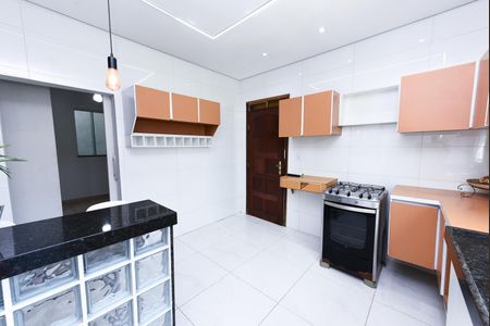 Casa para alugar com 360m², 4 quartos e 4 vagasCozinha