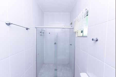 Casa para alugar com 360m², 4 quartos e 4 vagasBanheiro 1