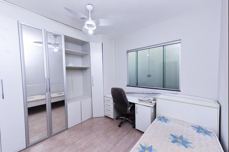 Casa para alugar com 360m², 4 quartos e 4 vagasQuarto 2