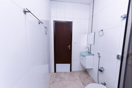 Casa para alugar com 360m², 4 quartos e 4 vagasBanheiro 4