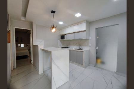 Casa de condomínio para alugar com 100m², 2 quartos e 1 vagaCozinha