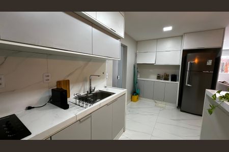 Casa para alugar com 100m², 2 quartos e 1 vaga Casa para alugar com 100m², 2 quartos e 1 vagaCozinha