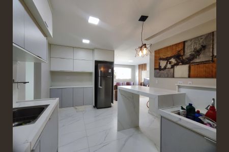 Casa de condomínio para alugar com 100m², 2 quartos e 1 vagaCozinha