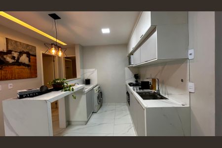 Casa para alugar com 100m², 2 quartos e 1 vaga Casa para alugar com 100m², 2 quartos e 1 vagaCozinha - Armários