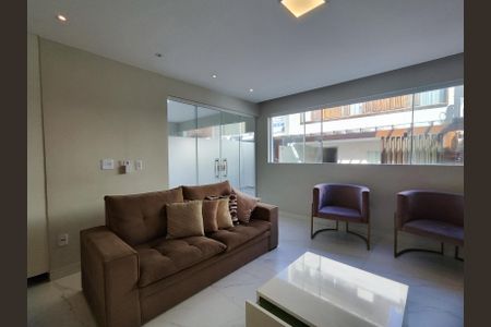 Sala de casa de condomínio para alugar com 2 quartos, 100m² em Recreio dos Bandeirantes, Rio de Janeiro