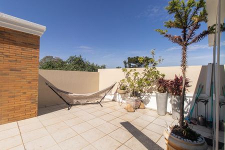 Apartamento para alugar com 160m², 2 quartos e 2 vagasQuintal