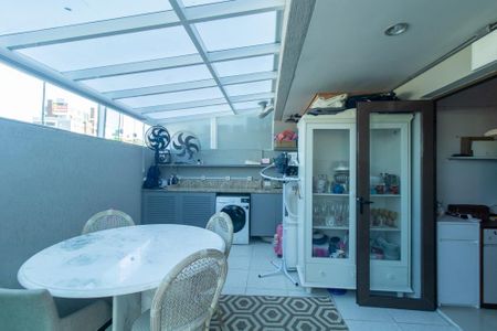 Apartamento para alugar com 160m², 2 quartos e 2 vagasÁrea de Serviço