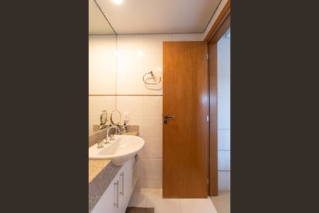 Apartamento para alugar com 160m², 2 quartos e 2 vagasBanheiro da Suíte