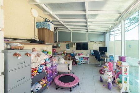 Apartamento para alugar com 160m², 2 quartos e 2 vagasVaranda