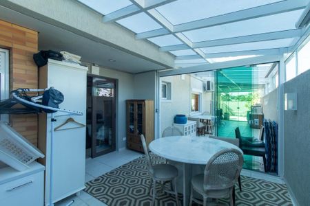 Apartamento para alugar com 160m², 2 quartos e 2 vagasÁrea de Serviço