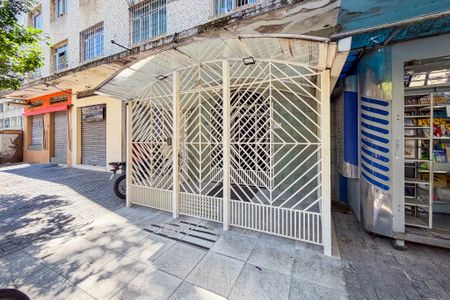 Apartamento para alugar com 57m², 2 quartos e sem vaga Apartamento para alugar com 57m², 2 quartos e sem vagaFachada