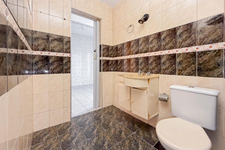 Apartamento para alugar com 57m², 2 quartos e sem vaga Apartamento para alugar com 57m², 2 quartos e sem vagaBanheiro