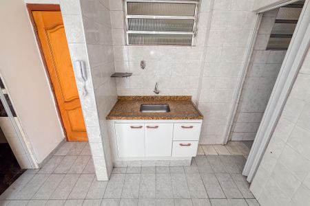 Apartamento para alugar com 57m², 2 quartos e sem vaga Apartamento para alugar com 57m², 2 quartos e sem vagaCozinha