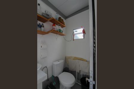 Apartamento à venda com 120m², 2 quartos e 2 vagasLavabo