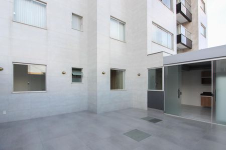 Apartamento à venda com 120m², 2 quartos e 2 vagasÁrea Privativa