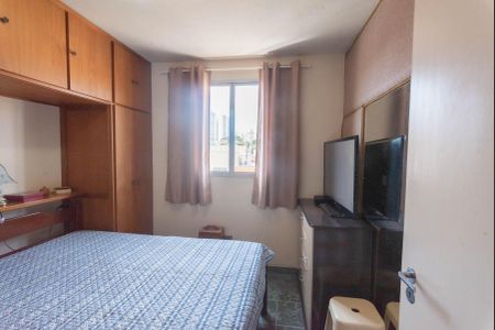 Apartamento à venda com 81m², 3 quartos e 1 vagaQuarto 2