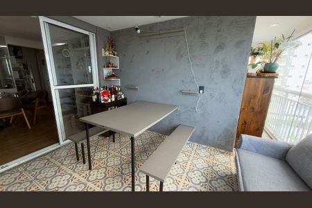 Apartamento para alugar com 96m², 2 quartos e 2 vagasVaranda