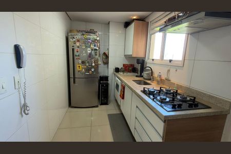 Apartamento para alugar com 96m², 2 quartos e 2 vagasCozinha
