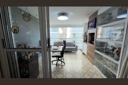 Apartamento para alugar com 96m², 2 quartos e 2 vagasVaranda