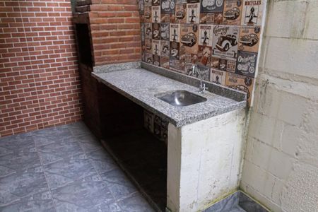 Casa de condomínio para alugar com 45m², 2 quartos e 1 vagaChurrasqueira
