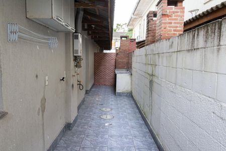 Casa de condomínio para alugar com 45m², 2 quartos e 1 vagaÁrea de Serviço