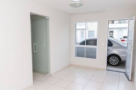 Casa de condomínio para alugar com 45m², 2 quartos e 1 vagaSala