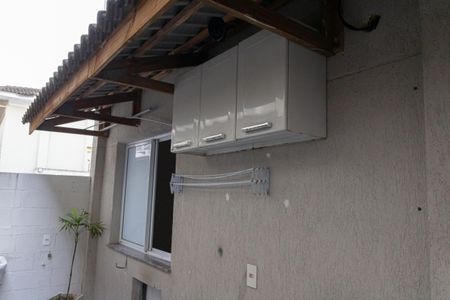 Casa de condomínio para alugar com 45m², 2 quartos e 1 vagaÁrea de Serviço