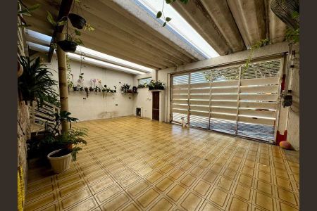 Casa à venda com 110m², 3 quartos e 2 vagasFoto 04