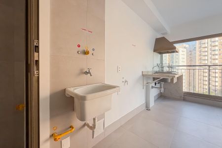 Apartamento à venda com 79m², 2 quartos e 1 vagaÁrea de Serviço