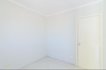 Apartamento à venda com 75m², 3 quartos e 2 vagasQuarto 2