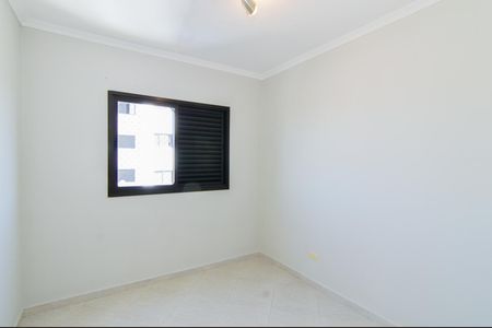 Apartamento à venda com 75m², 3 quartos e 2 vagasQuarto 2