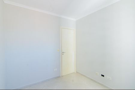Apartamento à venda com 75m², 3 quartos e 2 vagasQuarto 2