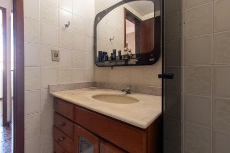 Apartamento para alugar com 72m², 2 quartos e 1 vagaBanheiro Social