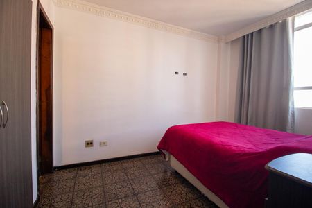 Apartamento para alugar com 72m², 2 quartos e 1 vagaQuarto 2 - Suíte