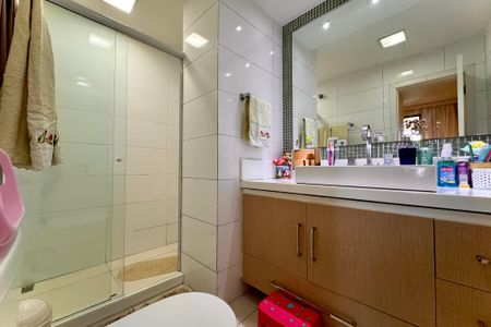 Apartamento para alugar com 3 quartos, 100m² em Laranjeiras, Rio de Janeiro