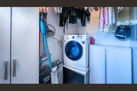 Apartamento à venda com 60m², 2 quartos e 1 vagaÁrea de Serviço