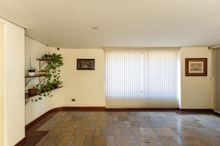Apartamento à venda com 35m², 1 quarto e 1 vaga Apartamento à venda com 35m², 1 quarto e 1 vagaÁrea comum - Hall de entrada