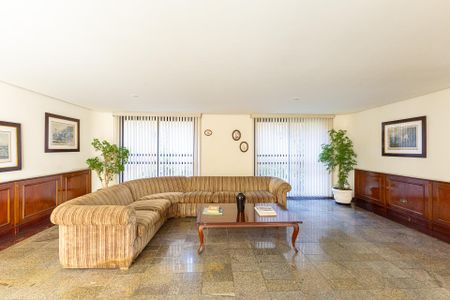 Apartamento à venda com 35m², 1 quarto e 1 vaga Apartamento à venda com 35m², 1 quarto e 1 vagaÁrea comum - Hall de entrada