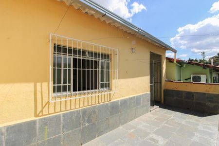 Casa à venda com 150m², 3 quartos e 2 vagasEdícula
