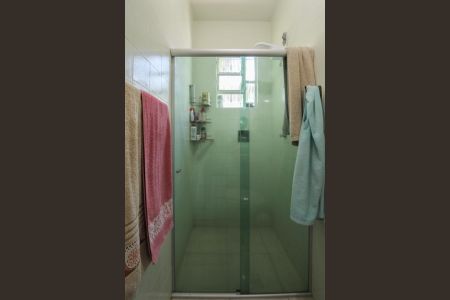 Casa à venda com 150m², 3 quartos e 2 vagasBanheiro da Suíte