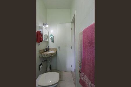 Casa à venda com 150m², 3 quartos e 2 vagasBanheiro da Suíte