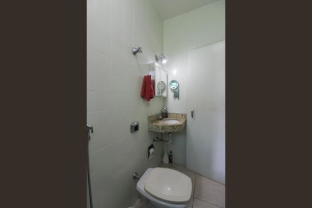 Casa à venda com 150m², 3 quartos e 2 vagasBanheiro da Suíte