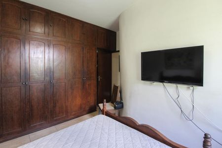 Suíte de casa à venda com 3 quartos, 150m² em Planalto, Belo Horizonte