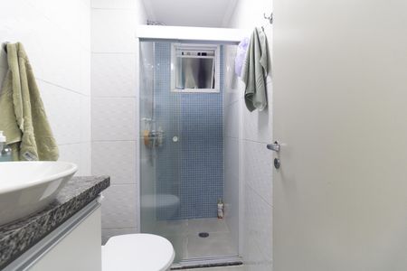 Apartamento à venda com 49m², 2 quartos e 1 vaga Apartamento à venda com 49m², 2 quartos e 1 vagaBanheiro