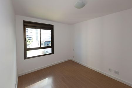 Apartamento para alugar com 82m², 2 quartos e 1 vagaSuíte 1