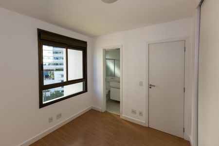 Apartamento para alugar com 82m², 2 quartos e 1 vagaQuarto 1