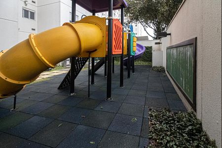 Apartamento à venda com 64m², 3 quartos e 1 vagaplay ground_4